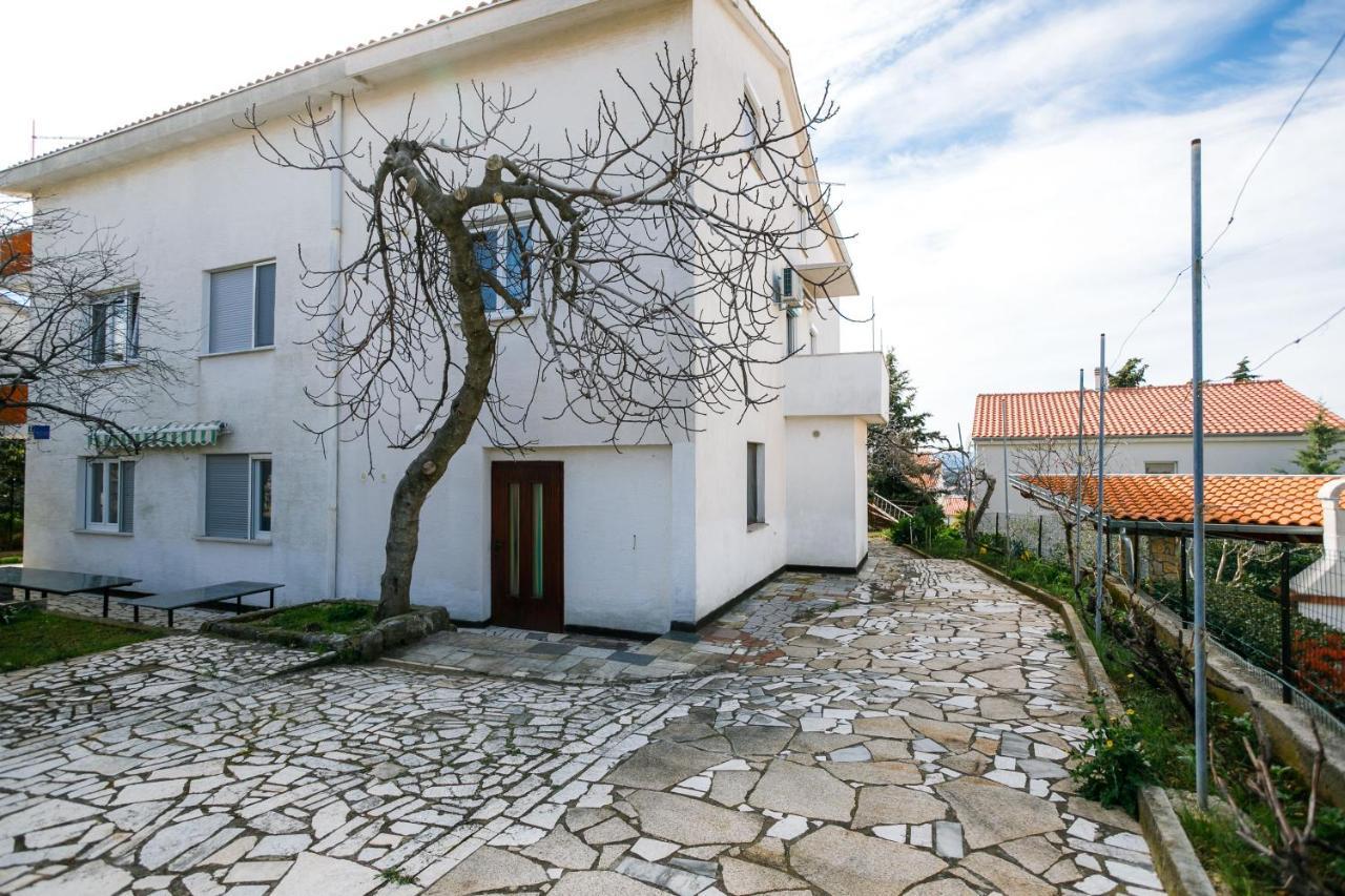 Marie I Nikola Apartment Veglia Exterior foto